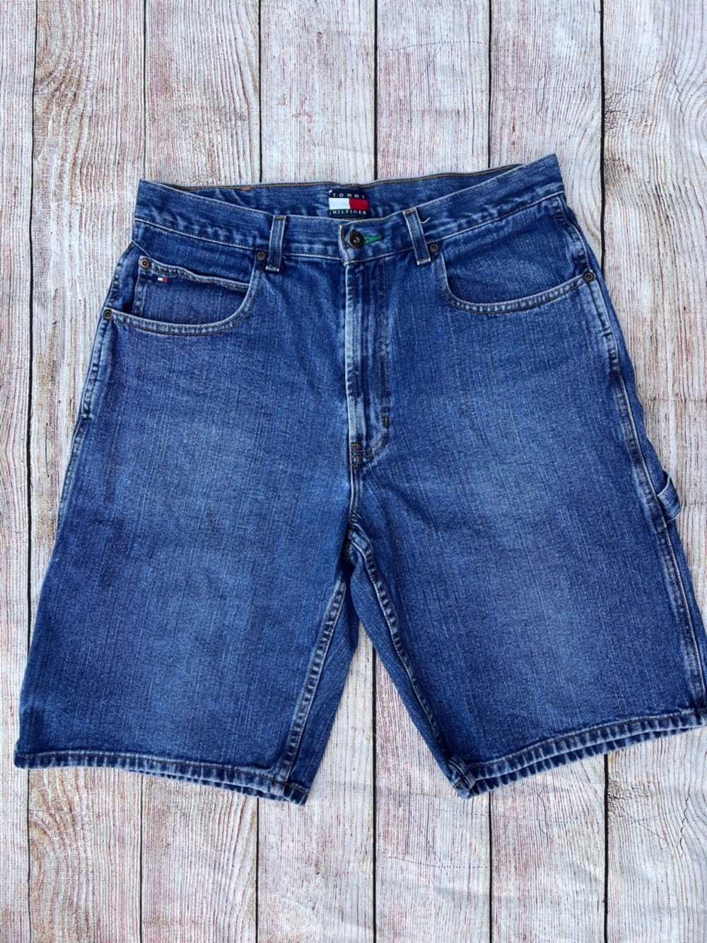Men’s vintage Y2K Tommy Hilfiger carpenter Jean shorts 32”